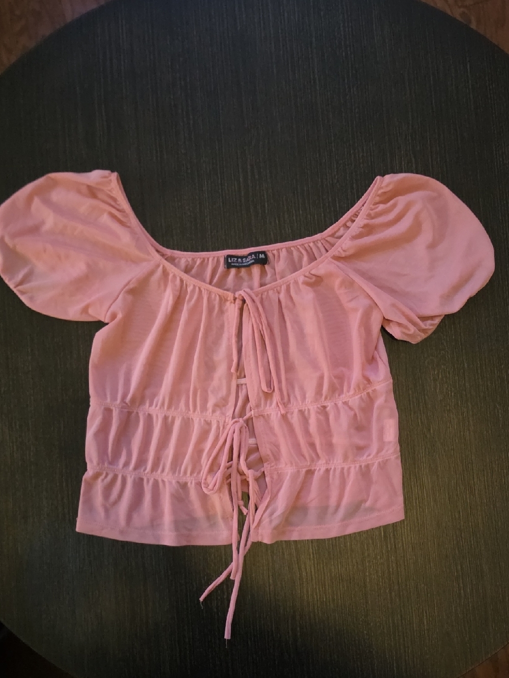 Liz & Co. Pink Puff-Sleeve Tie-Front Crop Top